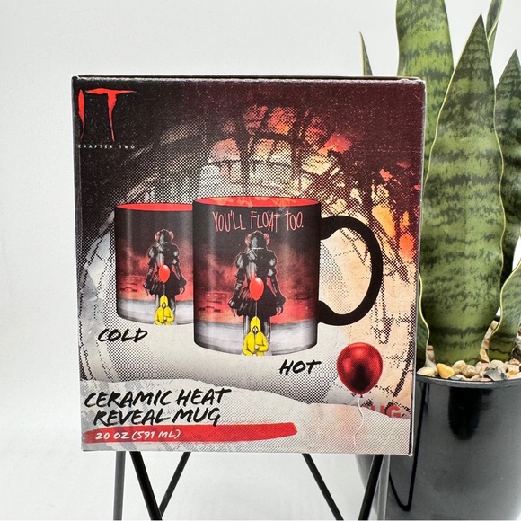Warner Bros. Ceramic Heat Reveal 20oz It Pennywise You'll Float Too - Picture 3 of 4